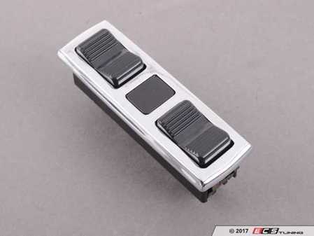 ES#2524084 - 0018215051 - Window Switch Group - Right Side - Located in the center console - MTC - Mercedes Benz