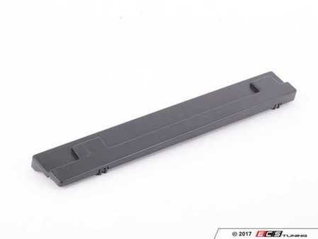 ES#124716 - 51478245099 - LEFT BASE - Genuine BMW - BMW