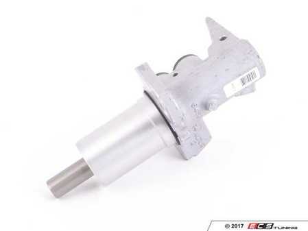 ES#3247801 - 8K0611021B - Brake Master Cylinder  - Restore your braking performance - TRW - Audi