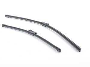 ES#3476590 - 5GM998002 - Aerotwin Wiper Blade Set - Includes special adapters for OE fit - Bosch - Volkswagen