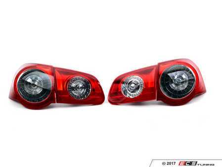 ES#2765353 - 3C5945093FKT1 - Tail Light Set - Replace your faded or broken tail lights on your B6 Passat - Genuine Volkswagen Audi - Volkswagen