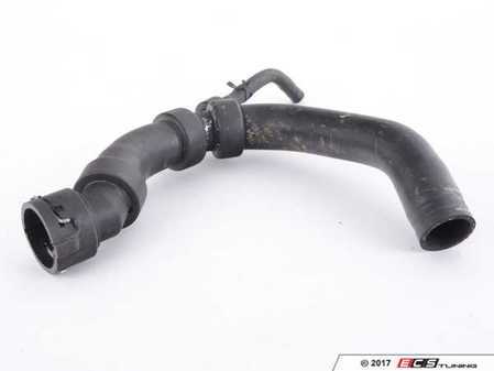 ES#3463133 - 4B0121101N - Radiator Hose - Upper - Runs from the radiator to the water pipe and expansion tank. - Hudson - Audi