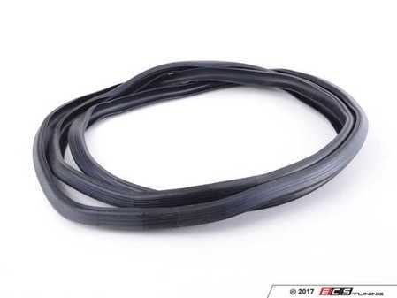 ES#2533461 - 1077580098 - Trunk Seal - Seals your trunk from outside elements - URO - Mercedes Benz