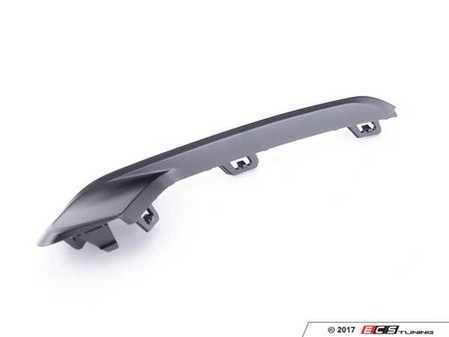 ES#2767832 - 51117413922 - CLIP, PRIMERED, RIGHT - Genuine BMW - BMW