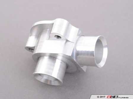 ES#2862932 - CTSHW003 - Diverter Valve Relocation Flange - Diaphragm Style - used to mount the diverter valve away from the turbo compressor housing - CTS - Volkswagen
