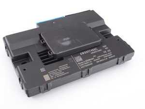 ES#3088436 - 8W8907468C - Diagnosis Interface Control Module  - Diagnosis Interface control module for Data bus - Includes backup battery and cover - Genuine Volkswagen Audi - Audi