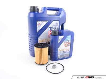 ES#2996246 - 03H115562KT5 -  Oil Service Kit - Featuring Liqui Moly 5w-40 oil - Assembled By ECS - Volkswagen