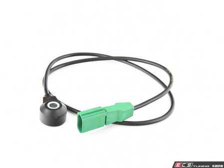 ES#2895022 - 07K905377E - Knock Sensor - 760mm - Transmits engine data to ECU to adjust timing incase of pre-ignition. Green sensor, 760mm in length - Vemo - Audi Volkswagen