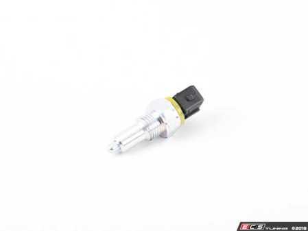 ES#2894308 - 01E941521 - Back Up Lamp Switch - Activates your reverse lights - Vemo - Audi Volkswagen Porsche