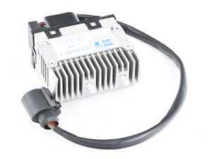 ES#2816317 - 8D0959501C - Auxiliary Fan Control Unit - Keep your auxiliary fan running and your engine at the right temps! - Hamburg Tech - Audi Volkswagen