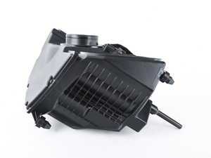 ES#3642140 - 8W0133837AB - AIRCLEANER - Genuine Volkswagen Audi - Audi
