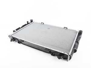 ES#2739610 - 1405001003 - Radiator  - Main Engine Radiator - Mahle-Behr - Mercedes Benz