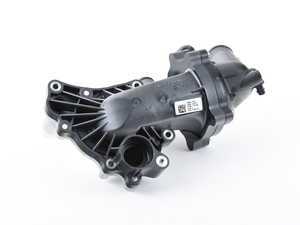 ES#3520647 - 079121013T - Water Pump Assembly - Includes the thermostat and sealing gaskets - Genuine Volkswagen Audi - Audi