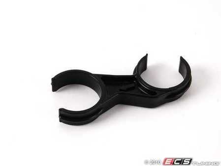 ES#38279 - 17122757529 - Dual Clip - Priced Each - Located on the cooling water hoses near the thermostat housing - Genuine MINI - MINI