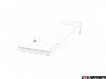 ES#32903 - 13311730688 - Fuel Pipe Bracket - Genuine BMW - BMW