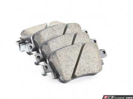 ES#3514465 - EUR1779 - Rear Ceramic Brake Pad Set - Restore stopping power with these new pads - Akebono - Audi Volkswagen