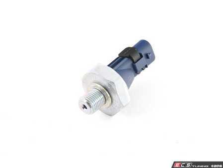 ES#2993389 - 06K919081D - Oil Pressure Switch - Blue 
Oil Pressure Switch - Blue - Read your oil pressure properly again. - Genuine Volkswagen Audi - Audi