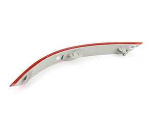 ES#2711441 - 63147290091 - F15 X5 Reflector - Bumper Cover (Red) - Genuine BMW - BMW