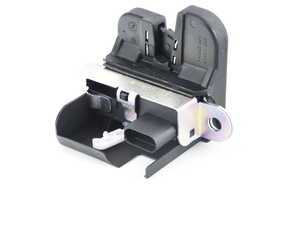 ES#2632643 - 5K0827505C9B9 - Hatch Latch/Lock - Located beneath the hatch, secures the hatch in place. - Genuine Volkswagen Audi - Volkswagen