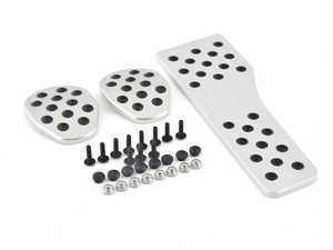 ES#2840304 - P71...60SILVER - Rennline Pedal Set - 3 piece - Rubber Grip - Silver - Black finish with rubber grip - includes gas, brake, and clutch - Rennline - MINI