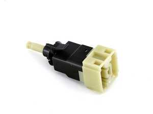 ES#2618923 - 0015452109 - Stop Lamp Switch - Located behind the brake pedal - Meyle - Mercedes Benz