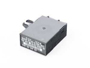 ES#169269 - 61358366364 - Headrest Control Unit - Rear - Genuine BMW - BMW