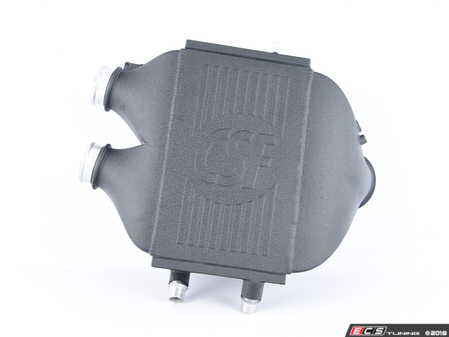 ES#3194405 - 8082 - Top Mount Charge-Air-Cooler - Wrinkle Black - Cast endtanks with multiple dividers with a 60% increase in core size for maximum cooling efficiency - CSF - BMW
