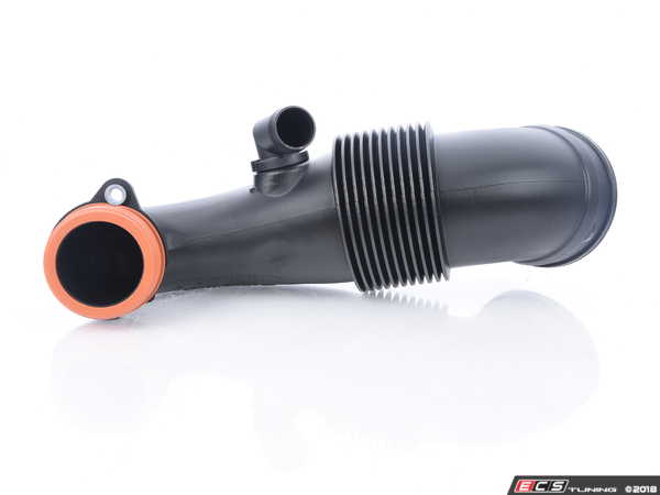 yum様 Genuine BMW - 13718601682 - Turbo Inlet Duct/Pipe (13-71-8