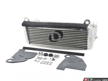ES#3191591 - D330-0026 - Performance Dual-Core Intercooler - Increase cooling efficiency, reduce cool-down time, and improve performance - Dinan - BMW