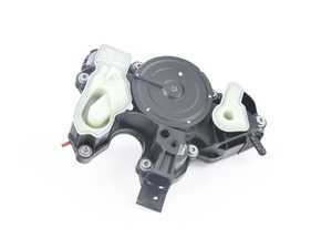 ES#3525700 - 06K103495AP - Oil Separator/PCV Valve - Located on top of your valve cover - Vaico - Volkswagen