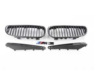 ES#3579198 - e9xm3blkKT1 - Black Out Kit - Carbon Fiber  - Adds carbon fiber front kidney grilles, side vents, and a black M3 badge! - Assembled By ECS - BMW