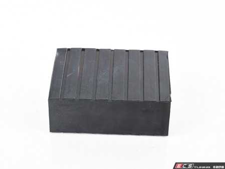 ES#3509587 - 5300860 - Short Rubber Contact Block - Priced Each  - (NO LONGER AVAILABLE) - 1.5" tall rubber block used to increase jack point accessibility - QuickJack - 