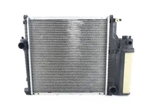 Radiator With Expansion Tank