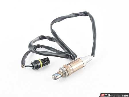 ES#2895552 - 11781743994 - Front Manifold Oxygen Sensor - Front Position/Pre-Cat - Located in the front position of the exhaust manifold for cylinders 1-3 on the S54 engine - Vemo - BMW