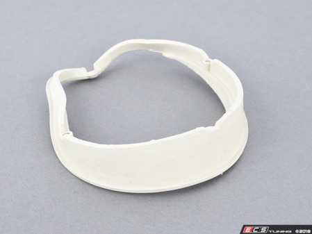 ES#3551539 - 63211351664 - E10 Tail Light Gasket - Priced Each - Keep moisture out of your tail lights - URO - BMW