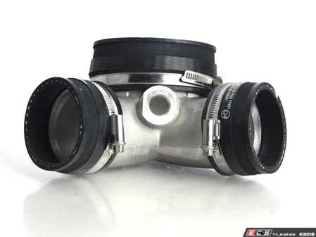 ES#1636388 - 1120900031 - Charge Air Intercooler Distributor Pipe - Brings cool air to the super charger - Genuine Mercedes Benz - Mercedes Benz