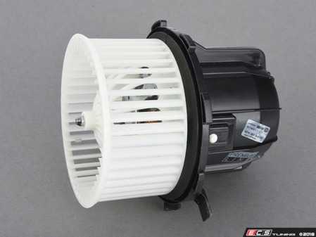 ES#3188066 - 8K1820021C - Blower Motor - Pushes air through the vent system - Mahle - Audi