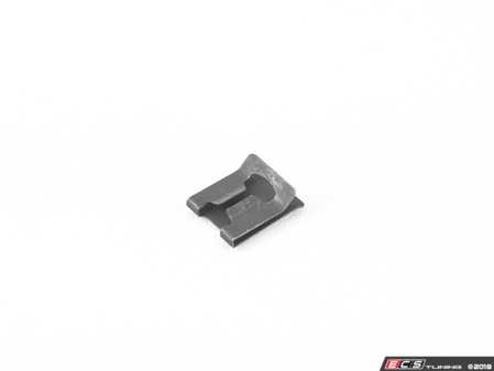 ES#3016803 - 51717390484 - MOUNTING CLIP - Genuine MINI - MINI