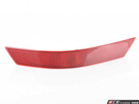 ES#1701278 - 1648200374 - Rear Bumper Reflector - Left - Stay safe by being seen - Genuine Mercedes Benz - Mercedes Benz