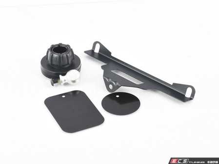 ES#3552621 - PM0105 - ExactFit Magnetic Phone Mount - Safely & securely mount your cell phone - Rennline - Porsche