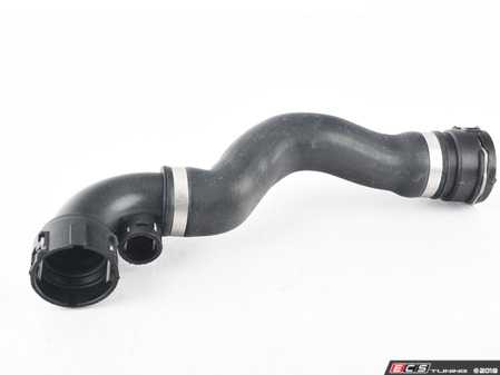 ES#2881576 - 17127510952 - E46 Radiator Hose - Upper - A common source of cooling system failure - Vaico - BMW