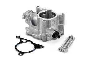 ES#3508350 - 06J145100PKT -  Vacuum Pump Replacement Kit - Includes pump, gasket, and hardware for a complete cylinder-head mounted vacuum pump replacement. - Genuine Volkswagen Audi - Audi
