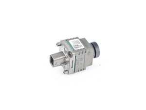 ES#3515918 - 66539109856 - REVERSING CAMERA - The rear facing optic assembly. - Genuine BMW - 