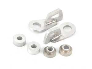 ES#3426513 - R-9201 - Pair of Outside Lap Belt Mounts - Brey-Krause - 