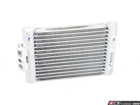 ES#2611426 - 17217628056 - Engine Oil Cooler - Keeps the engine oil temperature in check. - Genuine BMW - BMW