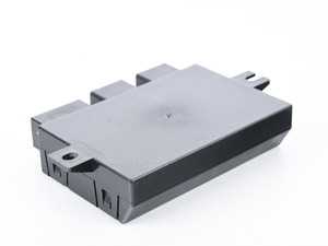 ES#3255921 - 7P0907383J - Trailer Detection Control Module - Required when adding an OEM hitch to your Cayenne - Genuine Porsche - Porsche