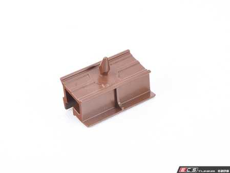 ES#74619 - 51117135538 - Rocker Cover Clip - Priced Each - Genuine BMW - BMW