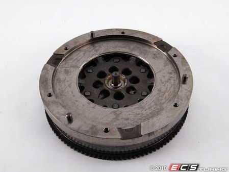 ES#40933 - 21207542984 - Twin Mass Flywheel - For vehicles with 6-speed manual transmission - Genuine BMW - BMW