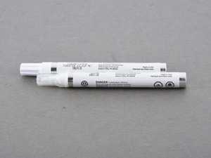 ES#4147218 - exdlstb7wKT - Tungsten Silver Metallic Paint Pen - Priced Each - For paint code "B7W". (.39 fl oz) - Genuine Volkswagen Audi - Volkswagen