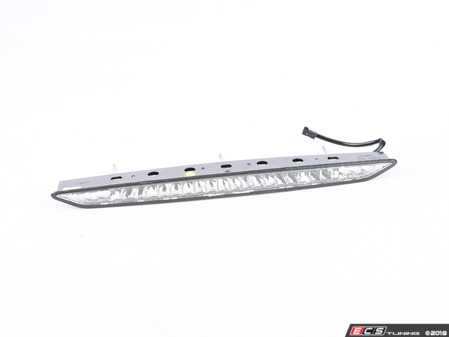 ES#3604026 - 63256930246KT - White Roadster Third Brake Lamp - with hardware  - Includes new light and hardware - Genuine BMW - BMW
